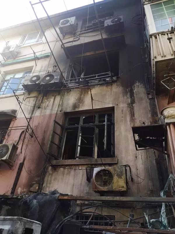 电动车锂电池哪个安全,正步电动车锂电池安全吗