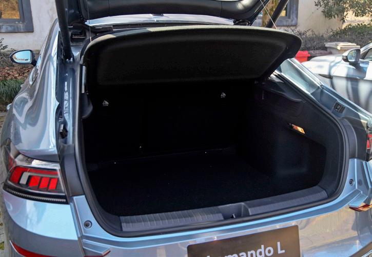 凌渡L和大众cc车身哪个宽,凌渡比速腾宽多少毫米