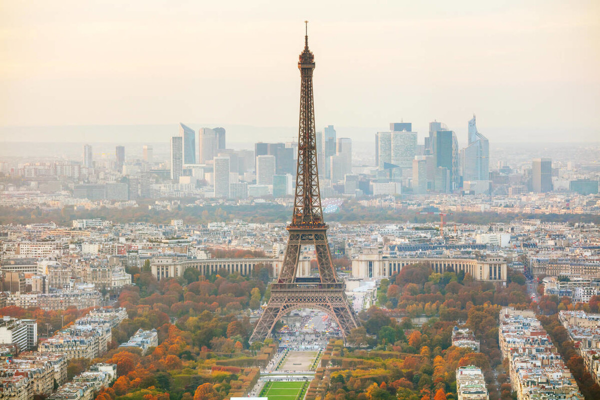 法国巴黎近况,巴黎18区真实现状