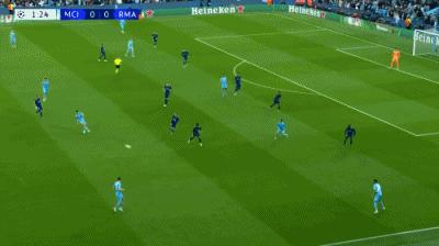 皇马vs曼城伯纳乌球场为什么封顶,曼城3比0战胜拜仁全场回放