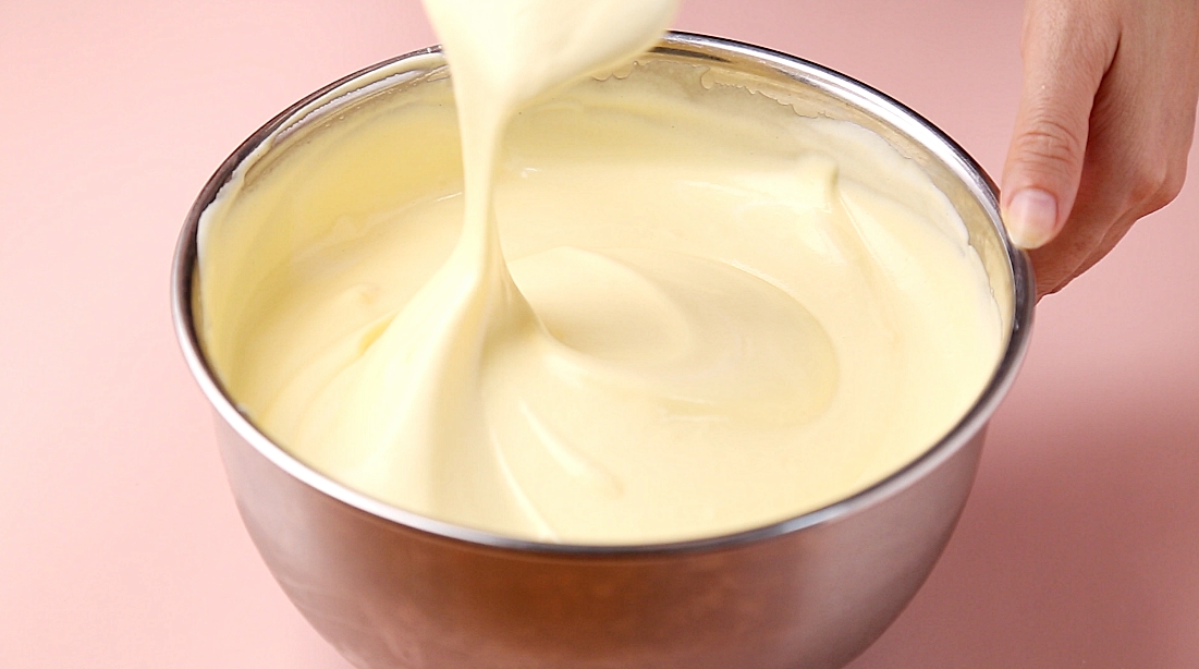 超可爱！！小熊维尼蛋糕卷，软萌好吃，入口即化