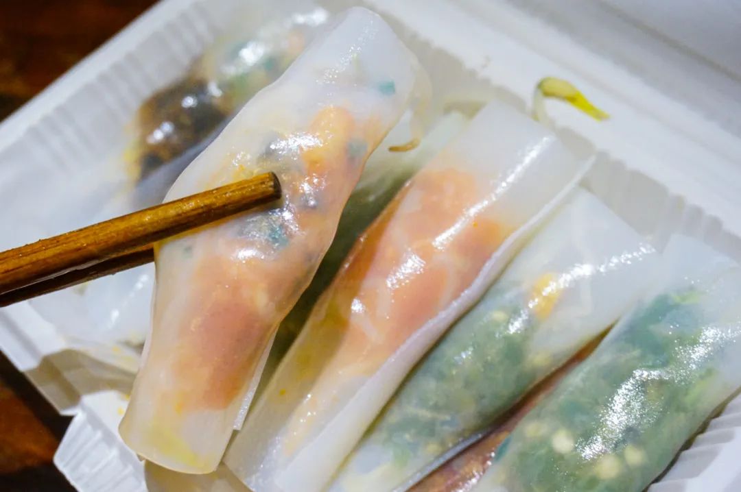 银杏谷泡温泉的地方,广东冬天赏银杏泡温泉