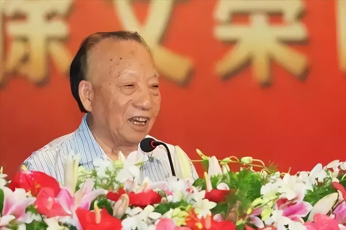 圆明新园横店集团徐文荣家族成员,横店创始人徐文荣哥哥