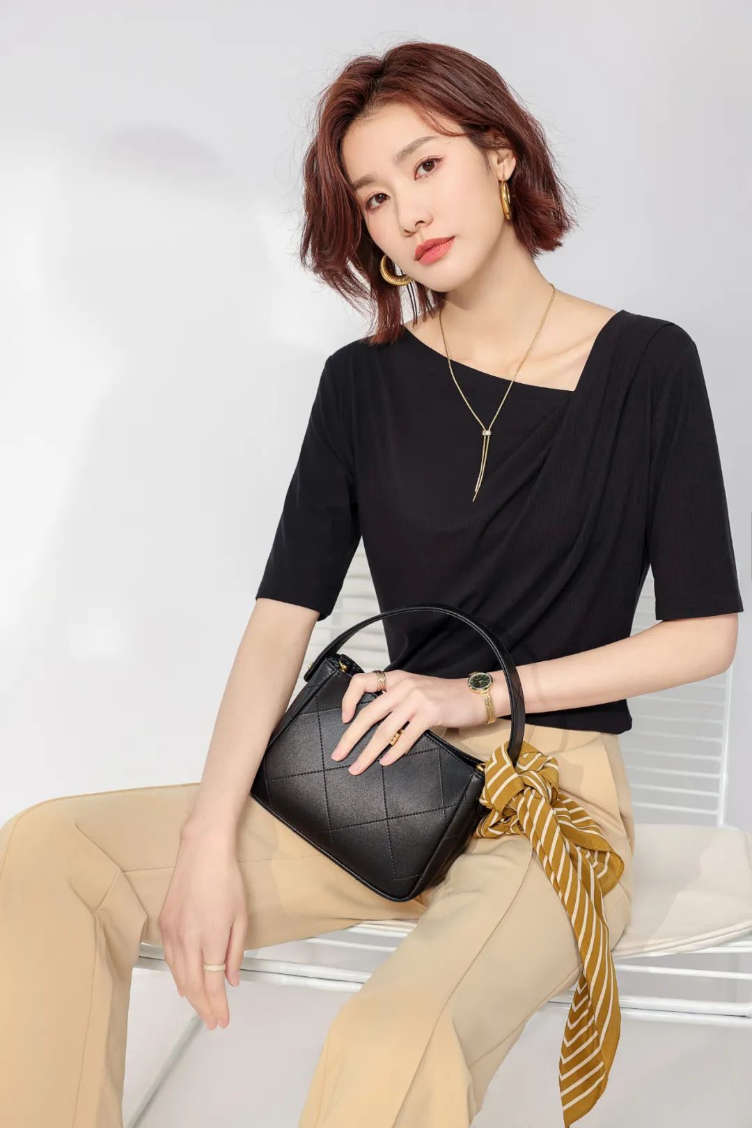 又显白又好看的t恤,什么t恤耐穿又好看