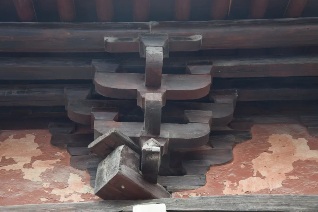 甘肃面朝黄土背朝天,甘肃秦安到西安有多远