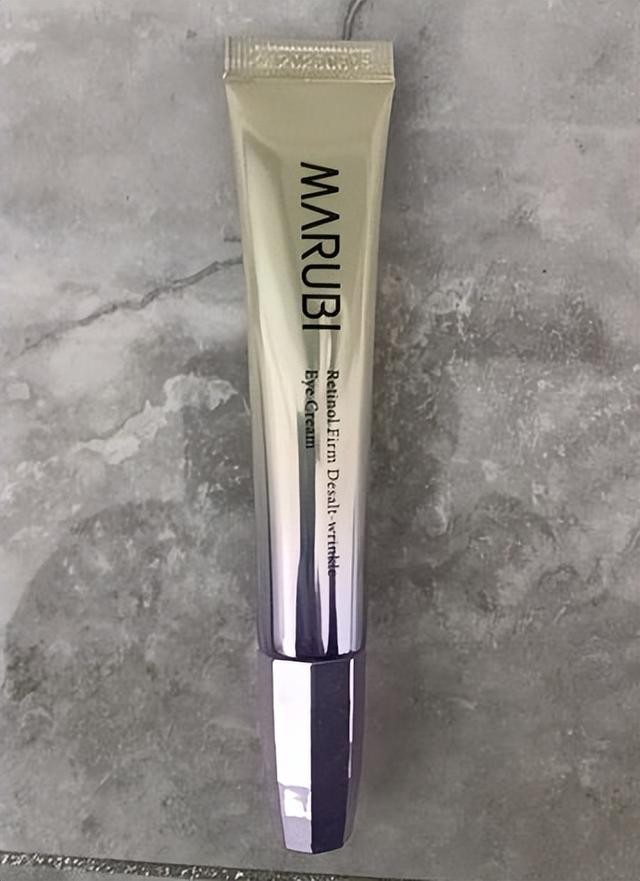 哪款眼霜能与兰蔻相媲美,国货抗皱眼霜35岁以上测评