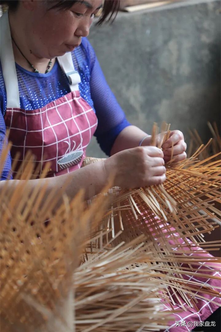 谁说竹篮打水一场空,谁说竹篮打水一场空的搞笑视频