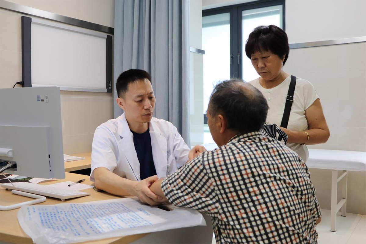 医学博士猝死抢救,博士11天捐5次精子死亡最后判决