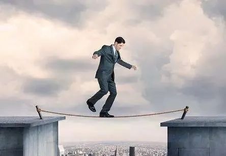 有哪个保险公司不强制买驾乘险,保险公司捆绑驾乘险销售合法吗