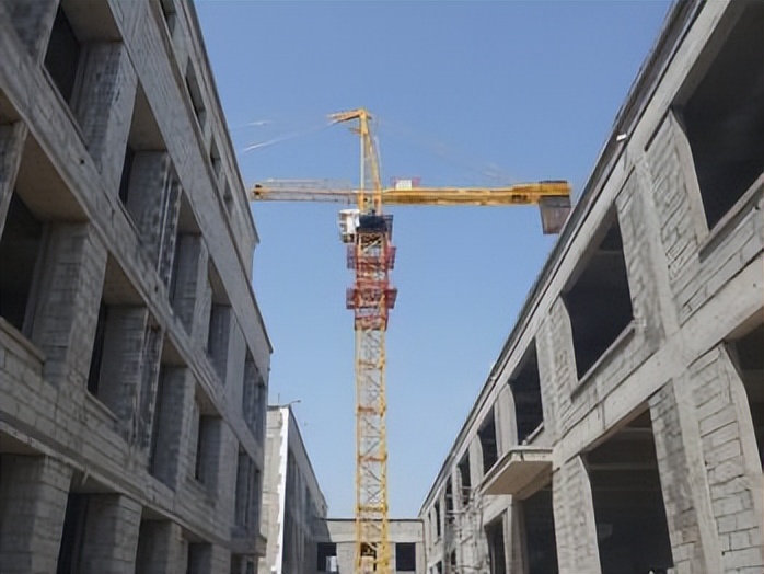 比学赶超全面推进各项工作,比学赶超争先创优与重点项目建设