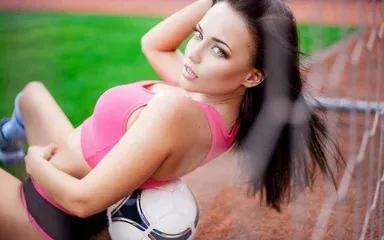 各国足球拉拉队美女服装,女足球拉拉队图片