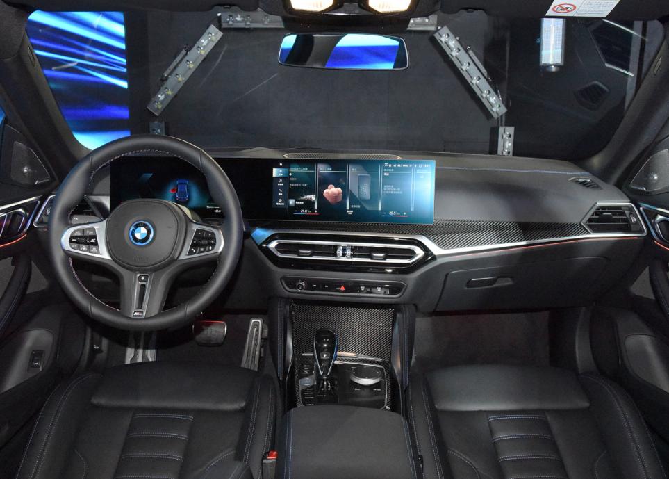 宝马i4m50真实续航测试,宝马i4试驾评测m40