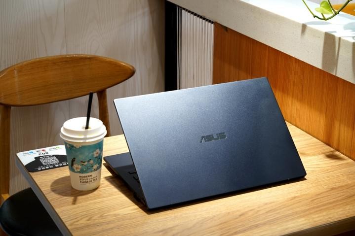 华硕新款破晓2笔记本,华硕破晓212代酷睿测评