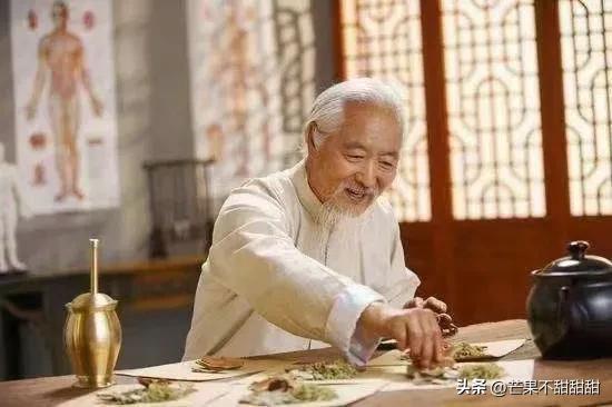 中医儿科学的就业前景如何,中医学专业就业前景张雪峰