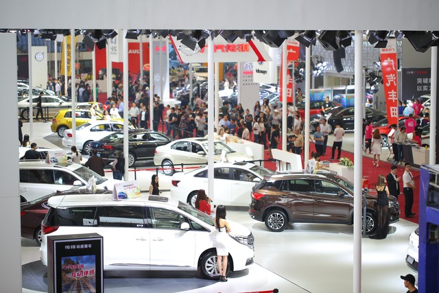 准备买车？切记按照这些专业详细步骤验完车再交钱，纯干货