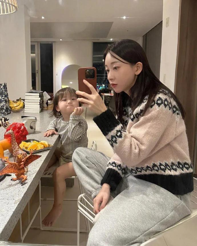 韩国姐姐穿搭秋冬,韩国姐姐穿搭视频