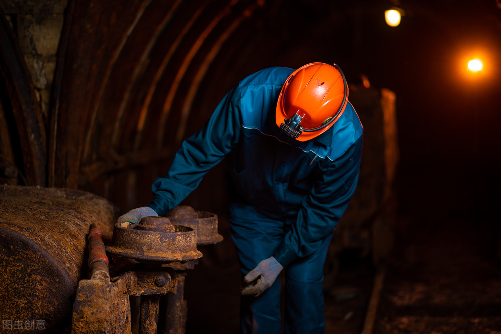 中国农民去非洲打工一年能挣多少钱？为啥回来后就不愿意再去？