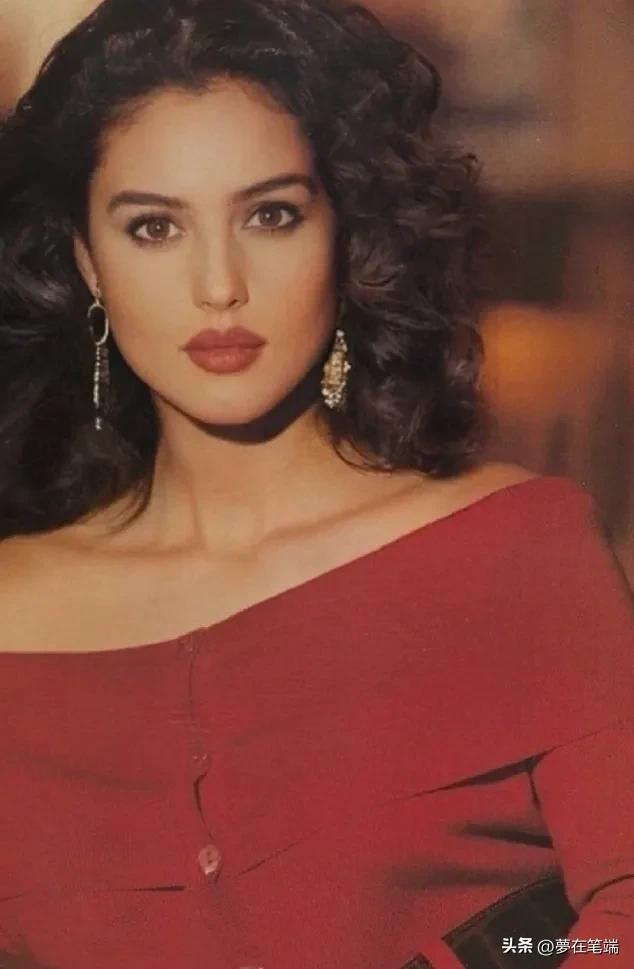 阿兰德龙和莫妮卡贝鲁奇广告,阿兰德龙和莫妮卡贝鲁奇什么关系