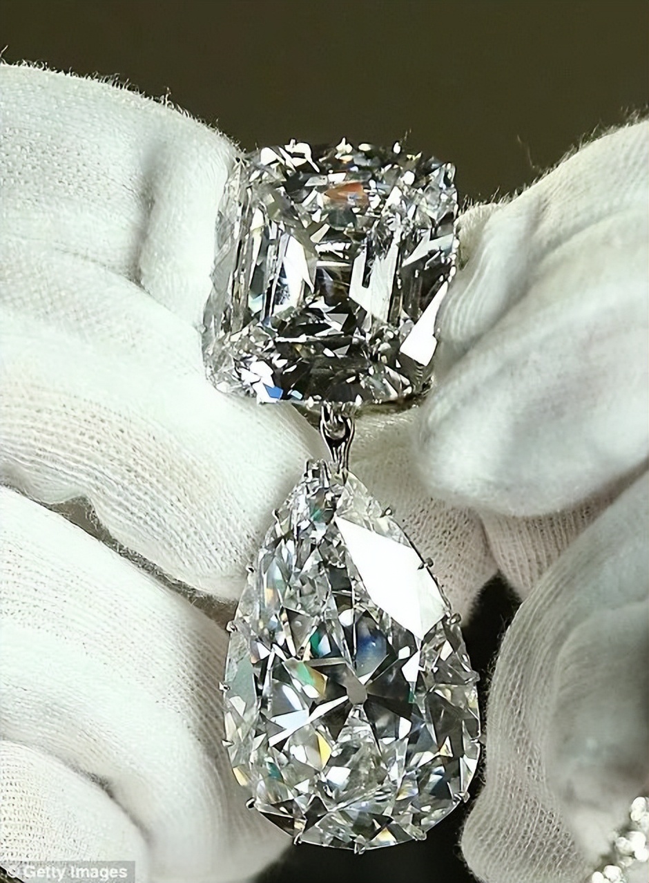 羡慕英王室“传家宝”数不胜数？学会这几招，你的珠宝盒也能常戴常新