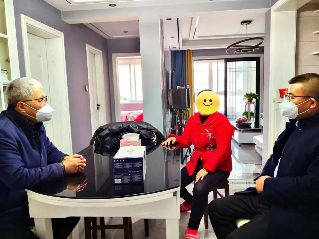 盐城市初级中学——新春慰问送温暖浓浓关爱暖人心