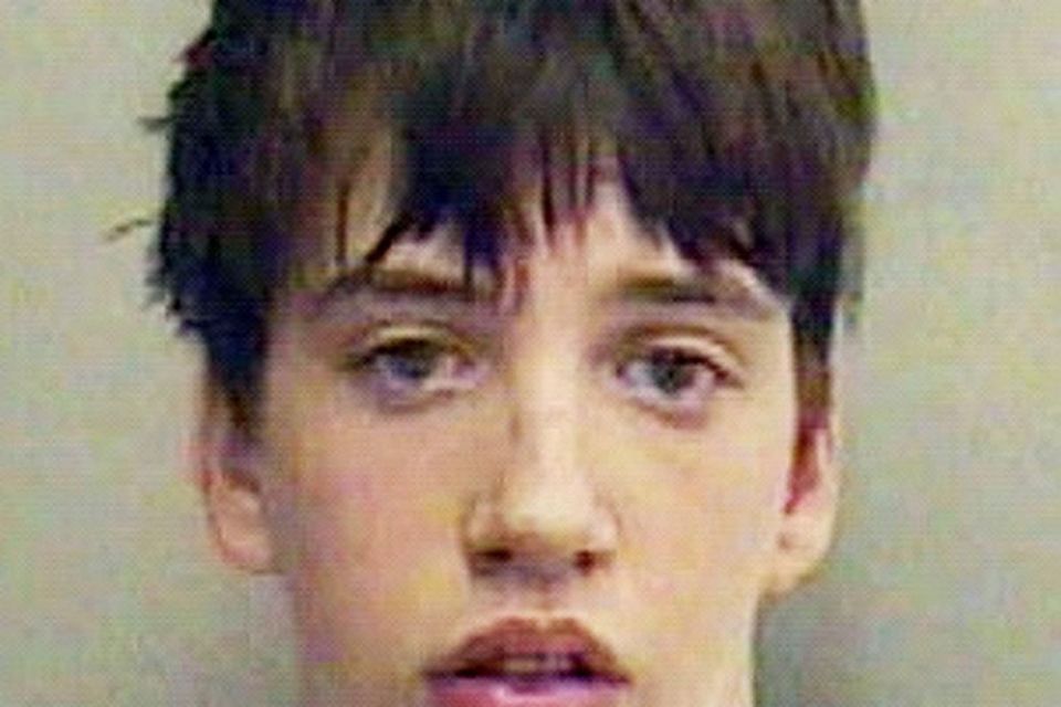 12岁男孩偷母亲衣服,7岁儿子偷母亲贴身衣物