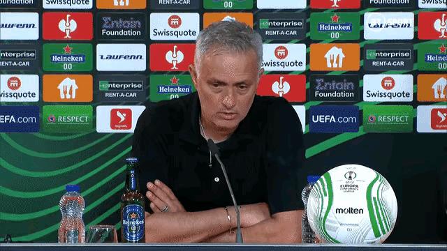 穆里尼奥的魔力，源自大家庭的胜利，成就夺冠的传奇