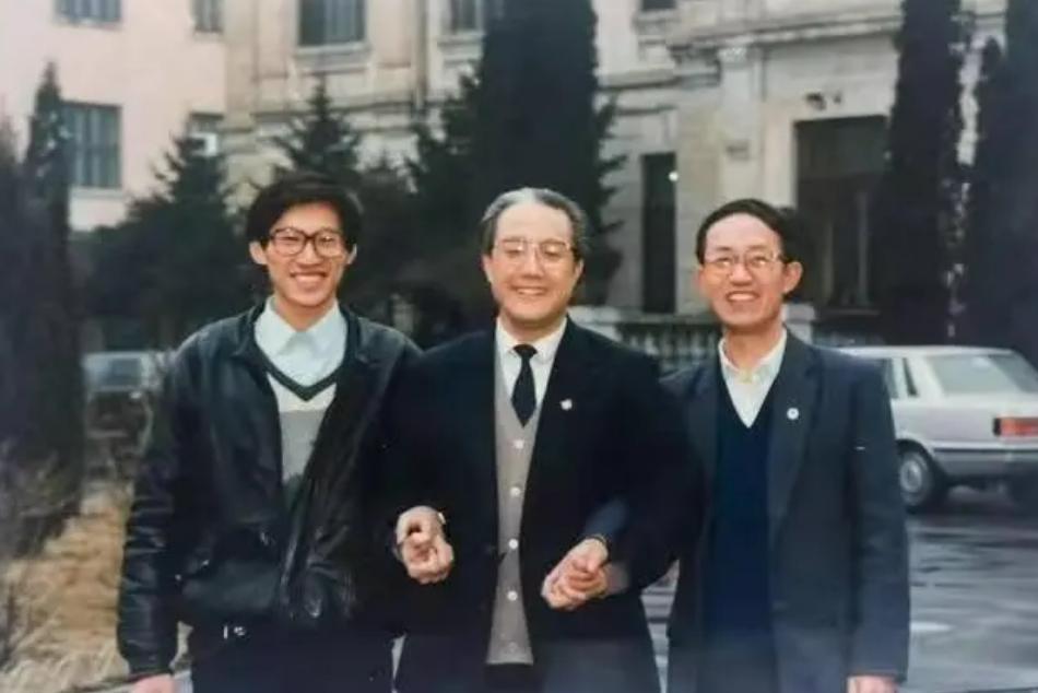 上一任重庆历任市委书记是谁,乔四时代的哈尔滨市委书记