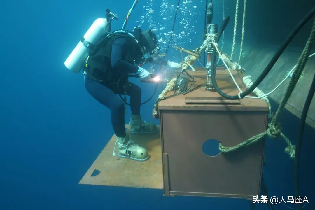 美国深海潜水器打捞了吗,美国无人潜水器最大下潜深度