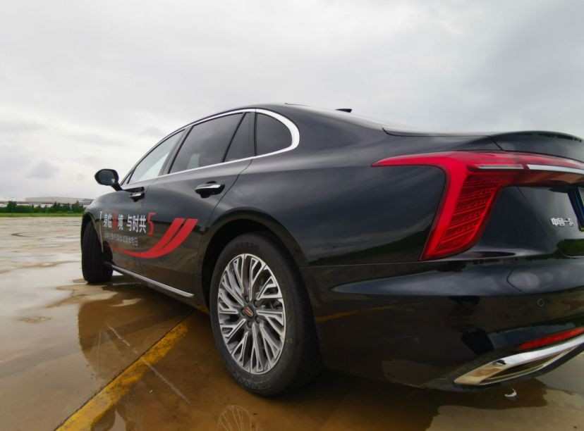 红旗h5试驾感受,红旗h5试驾高速