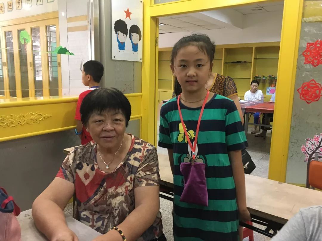 孩子长大不愿亲近姥姥,孩子过度依恋姥姥该怎么办