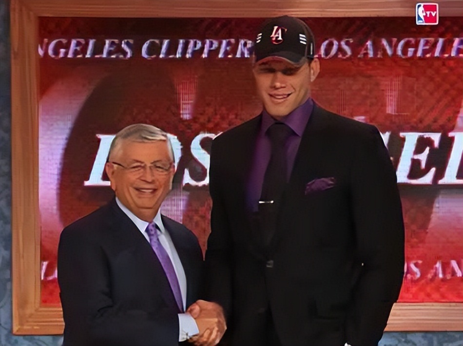 正式签约！队史第1人！91格先生