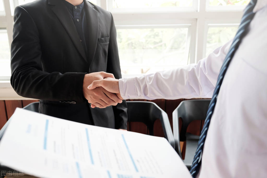 hr评价面试者的话术,餐饮行业邀约面试者话术