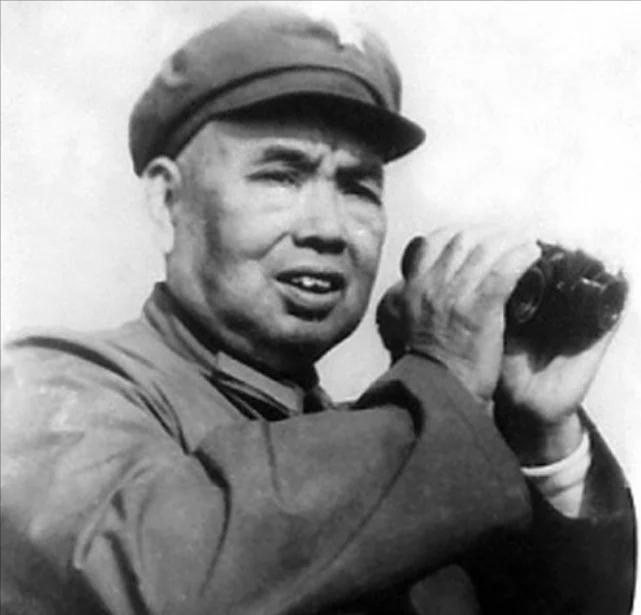 *世友许**派人去探望郑家顺，得知自己被骗，怒斥院长：连我都欺骗