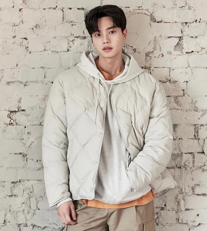 回头率超高的外套秋冬季韩系,时尚就是复古的轮回