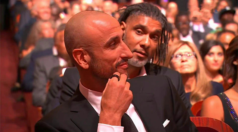 邓肯马努高光集锦,马刺致敬邓肯名人堂