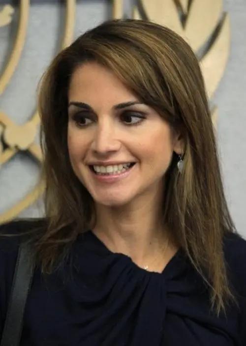 各国总统夫人大比拼：尹锡悦老婆风韵犹存，特朗普的老婆貌美如花