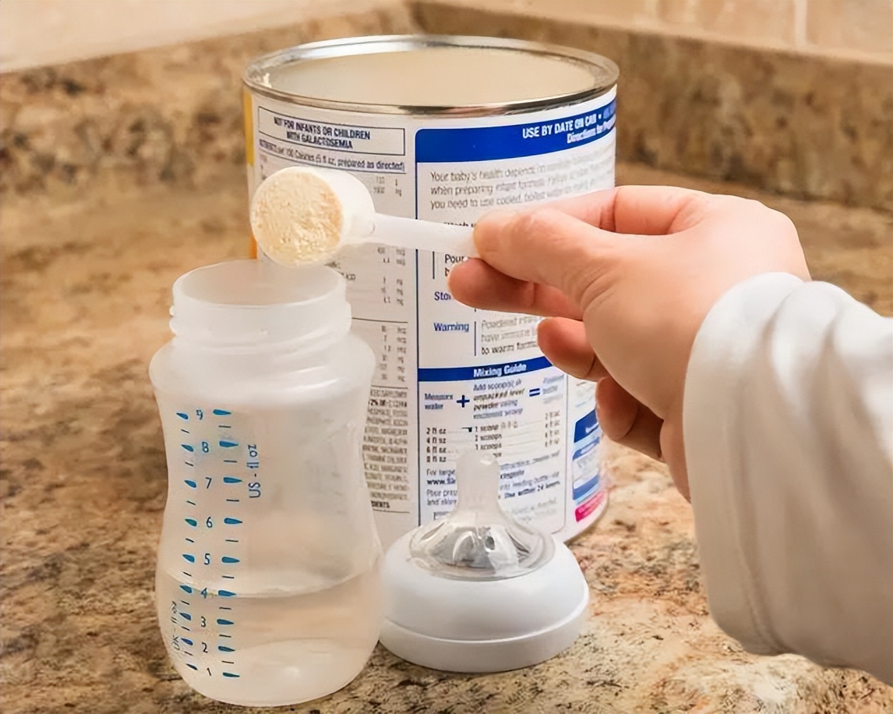 怎么给孩子喝奶粉新手教程,怎样才能让孩子喝奶粉