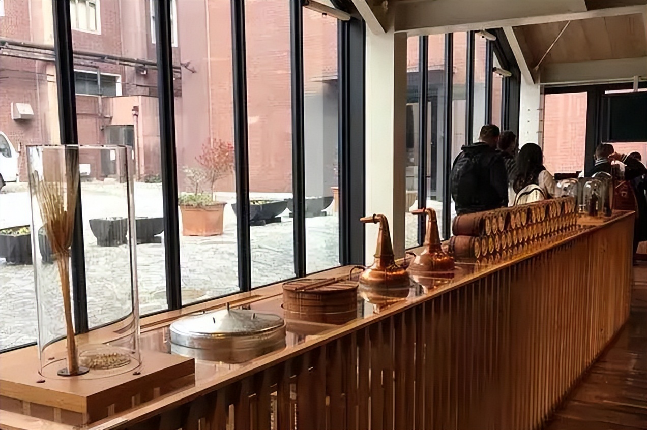 山崎威士忌和茅台,日本山崎酒对比茅台