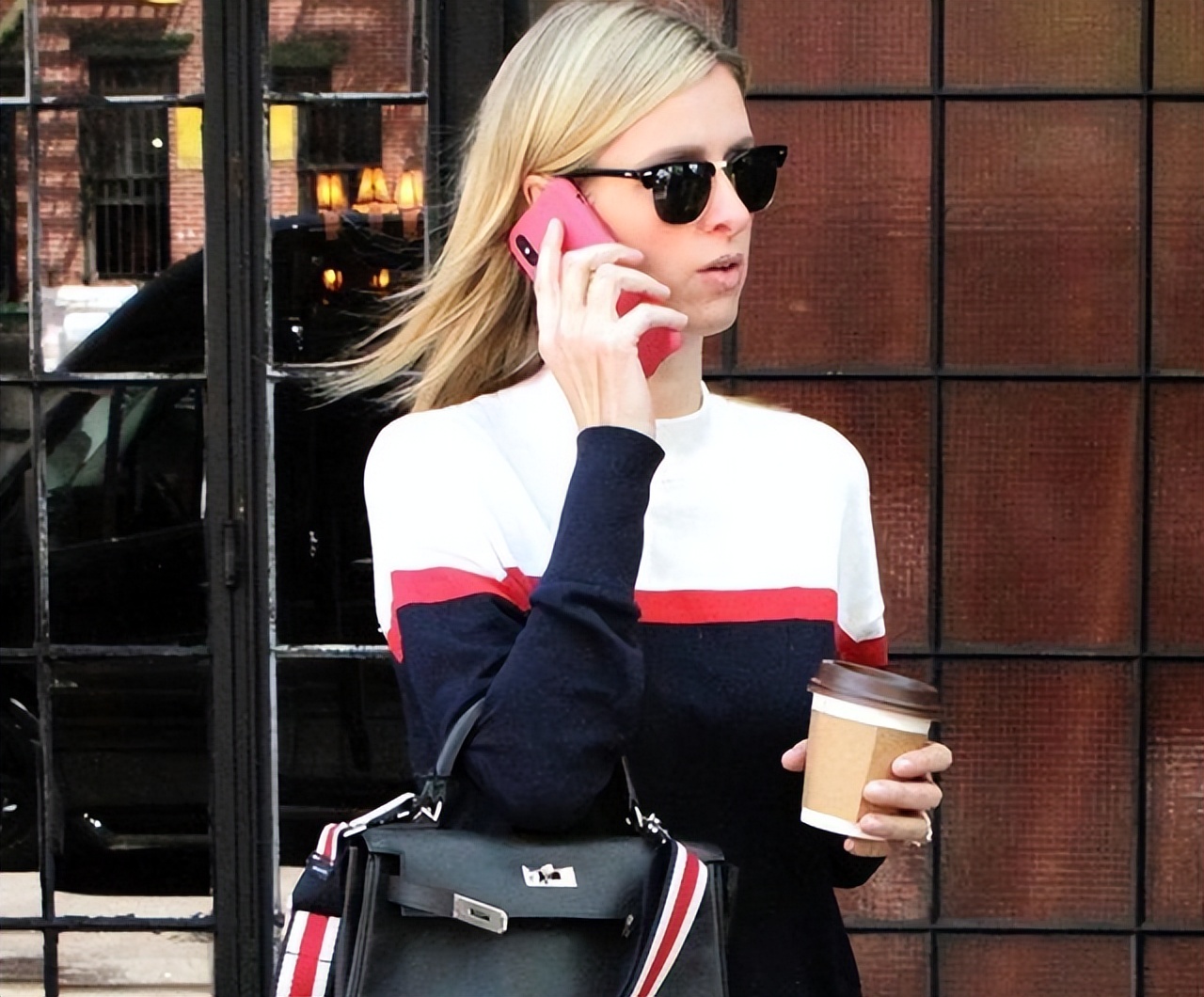 看这七种情况手机可能被监听,手机出现这四种情况可能被监听了