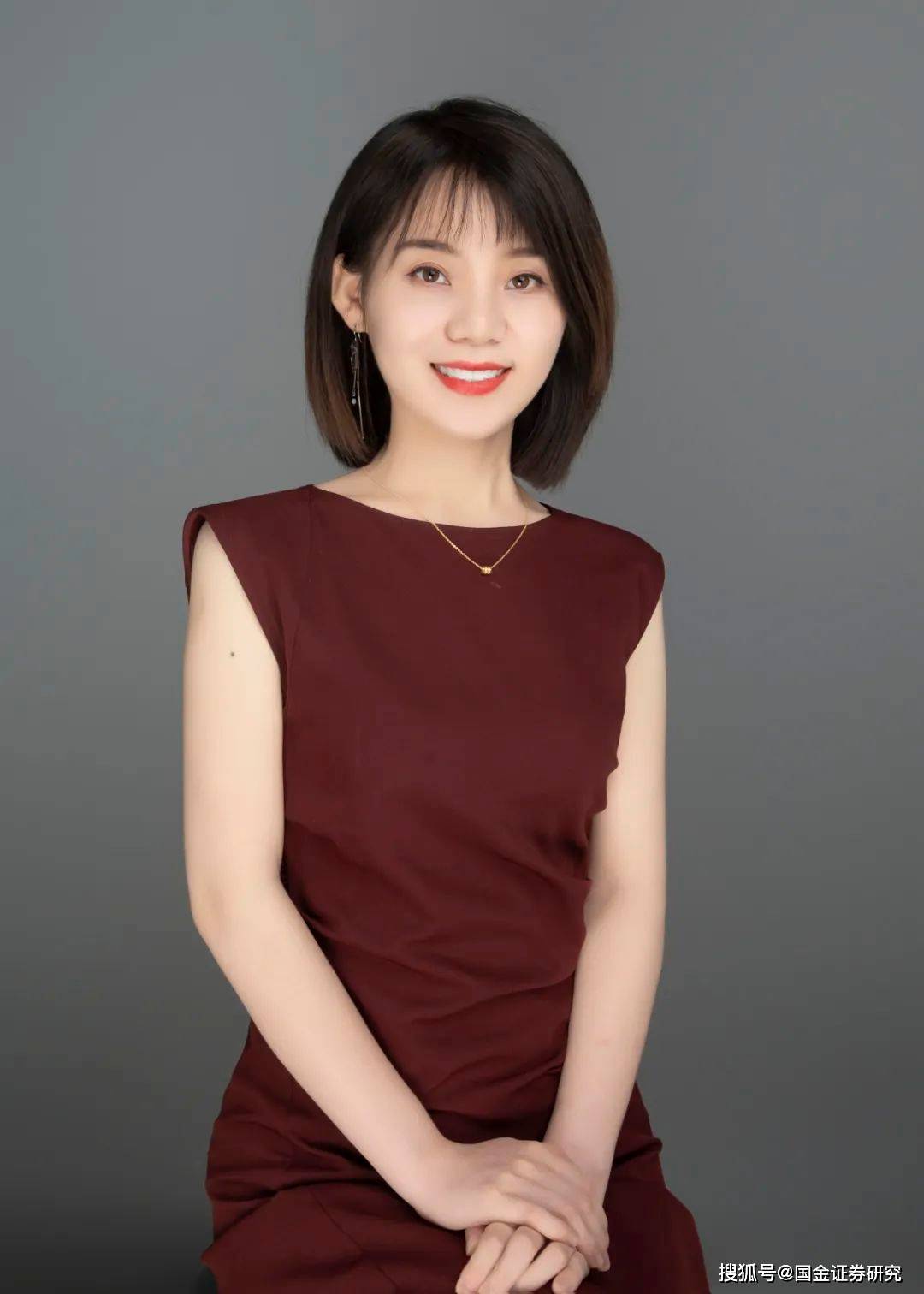 国金证券最佳分析师,新财富最佳分析师历届排行榜