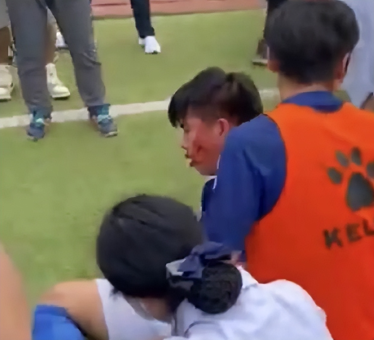 盘点国足的那些搞笑操作,这就是国足