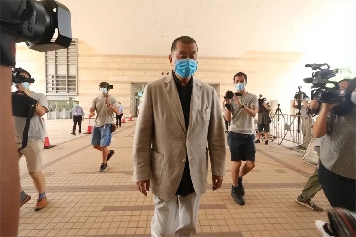 港独大佬*智英黎**：民族败类还敢祸国殃民？