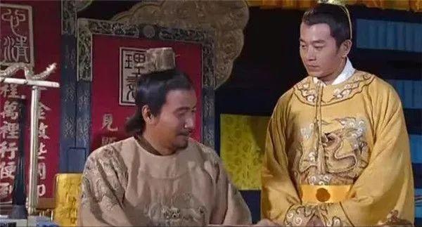 朱标稳坐太子之位，他不死朱棣不敢反，26个兄弟没人敢跟他抢皇位