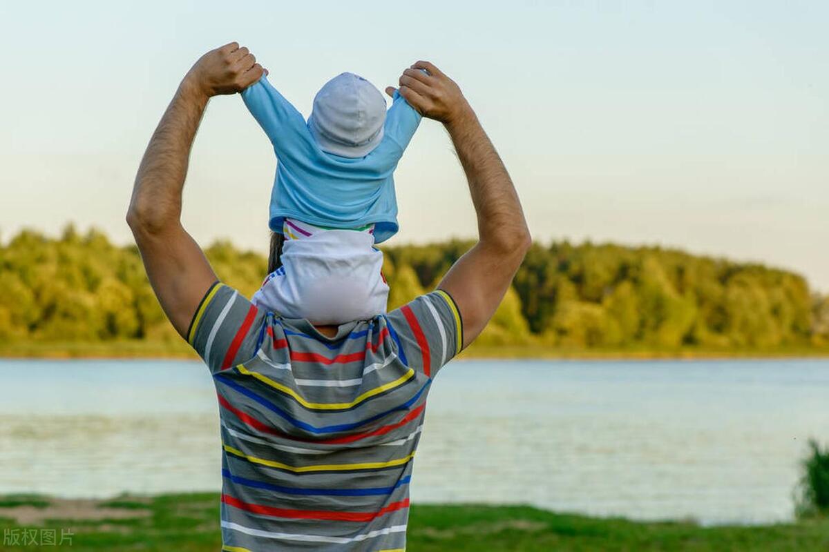 别乱花钱养鸡娃了，学会这三招，不花钱让你赚100万，完胜高考