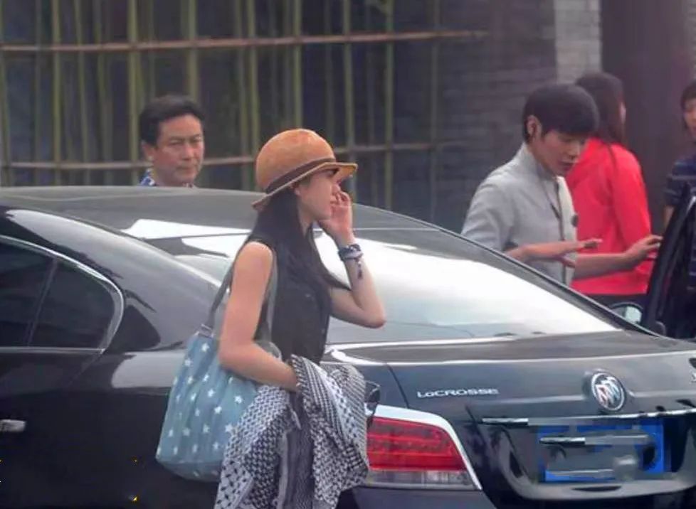 吴奇隆刘诗诗身价多少,离不离婚到底离还是不离