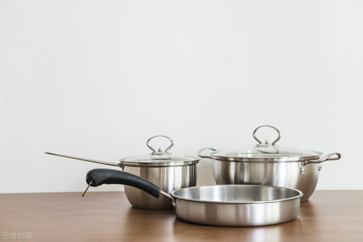 炒菜锅不要铁锅,炒菜锅怎么选铁锅不锈钢锅不粘锅