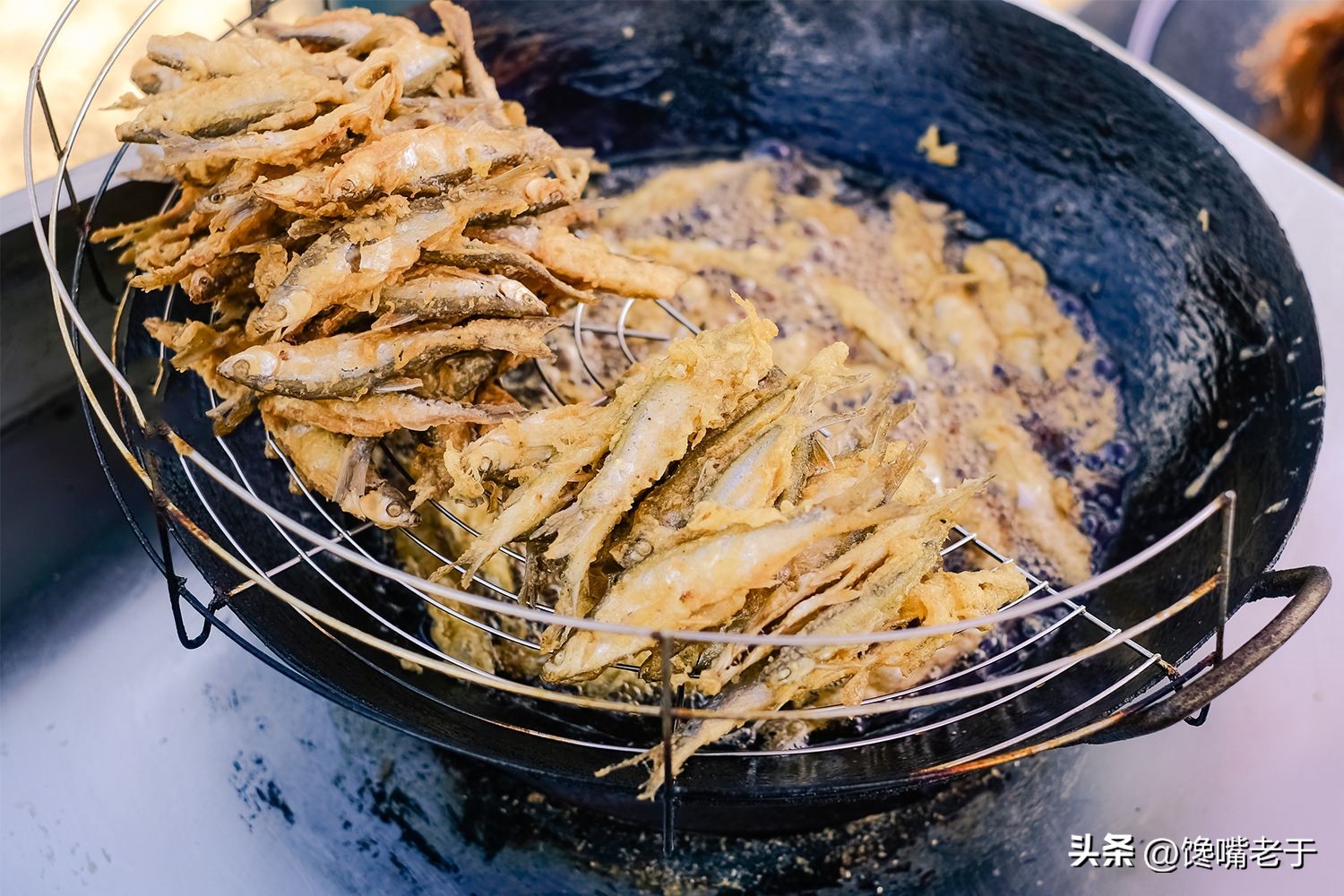 炸虾的油如何去腥,炸虾炸鱼的油处理