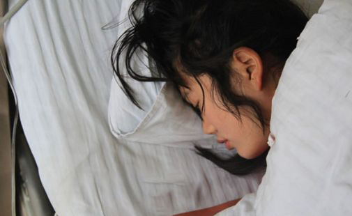 2018年，13岁少女被大伯强奸3年，母亲不阻止也不报警，原因何在