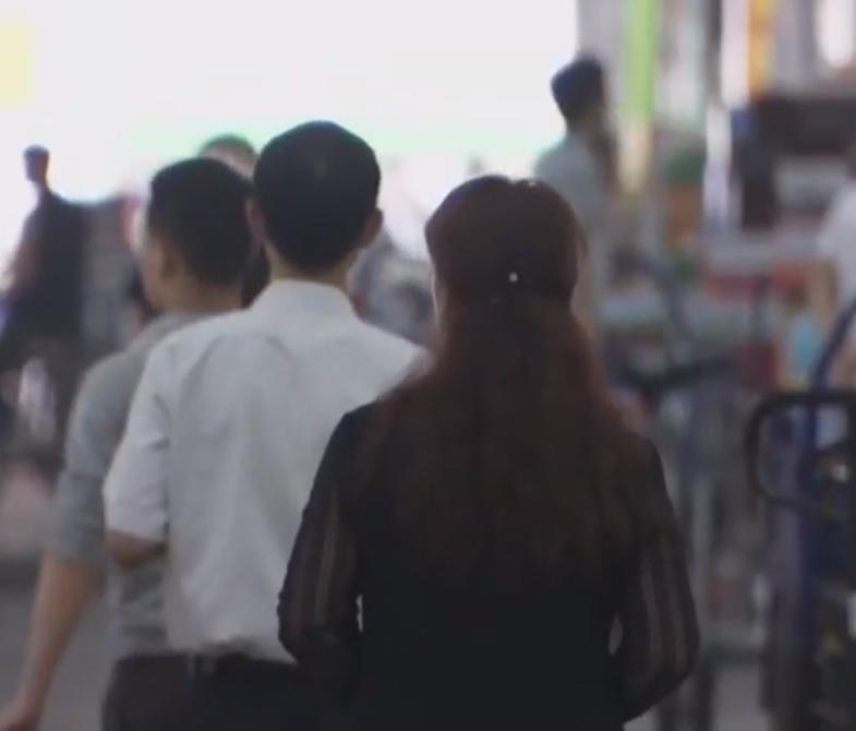 贵州农村大姐成卖货高手，靠3句话1年卖出600万，什么话如此招财