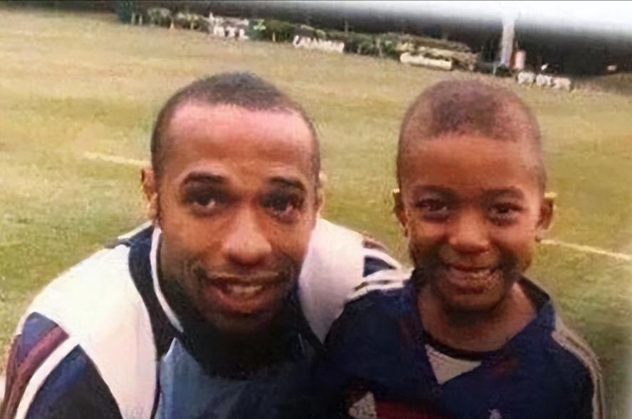 19岁世界杯冠军姆巴佩,姆巴佩19岁世界杯冠军表现